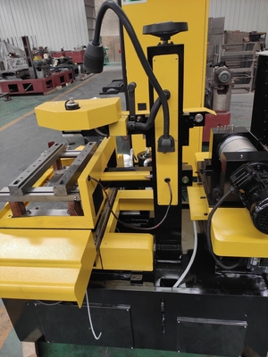 Super Economica Macchina di taglio del filo CNC Dk7732 con servizio post-vendita