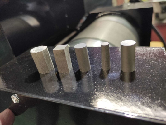 Super Economica Macchina di taglio del filo CNC Dk7732 con servizio post-vendita