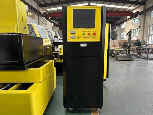 Super Economica Macchina di taglio del filo CNC Dk7732 con servizio post-vendita