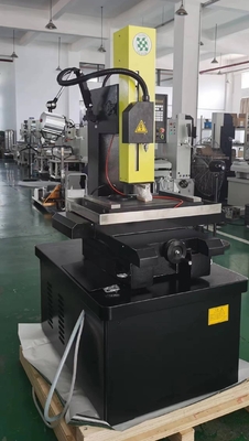 Macchina di perforazione per piccoli fori economica a CNC EDM 703SA
