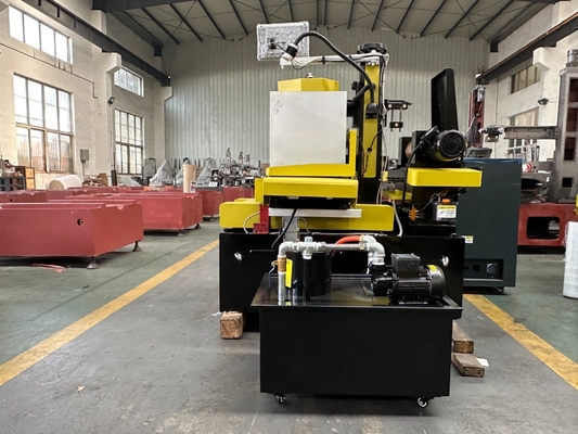 M400 Macchina EDM per taglio di filo di molibdeno CNC resistente e duratura