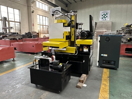 M400 Macchina EDM per taglio di filo di molibdeno CNC resistente e duratura