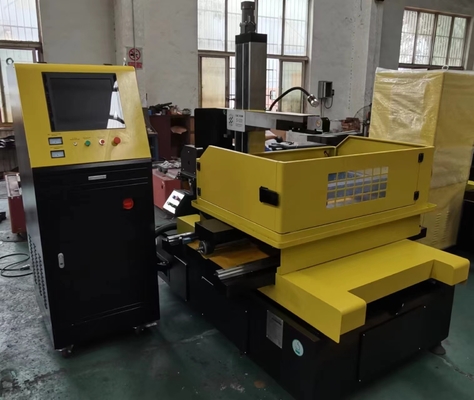 S630 Macchina di taglio CNC di filo di molibdeno EDM Standard per pezzi di lavoro alti