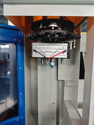 SJD706 Alta precisione a sei assi CNC EDM Piccola macchina di perforazione per fori di raffreddamento a pellicola per pale di turbina