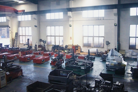 Prezzo di fabbrica Servo Motor CNC Taglio del filo EDM Macchina A500