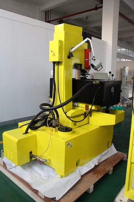 Z Axis Servo Motor Spark Erosion Die Sinker Machine EDM450 con tempo di consegna stimato
