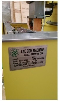 Sinker CNC EDM450h con funzione di superficie speculare