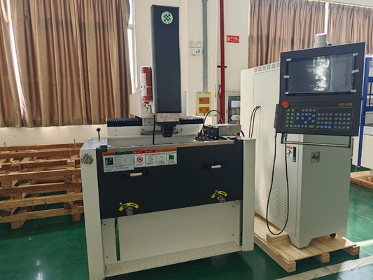 Macchina di affondamento a stampo CNC EDM850h con tecnologia avanzata