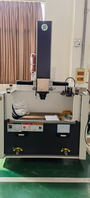 Macchina EDM a specchiatura CNC tipo RAM EDM1260h per elaborazione ad alta precisione