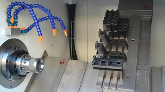 Tipo di banda Letto inclinato Macchina di tornitura a tornio CNC FANUC Sj-46p