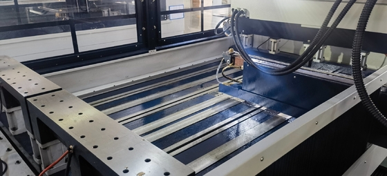DK77120C Servomotore EDM di taglio del filo di molibdeno con taglio a 60 gradi