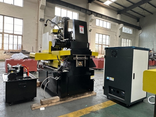 Controllo numerico CNC Taglio del filo EDM Dk7745 Tipo intelligente con elaborazione ad alta precisione