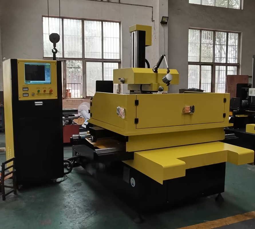 Macchina di scarica elettrica a scatto di filo di molibdeno CNC avanzata S800 per la lavorazione dei metalli